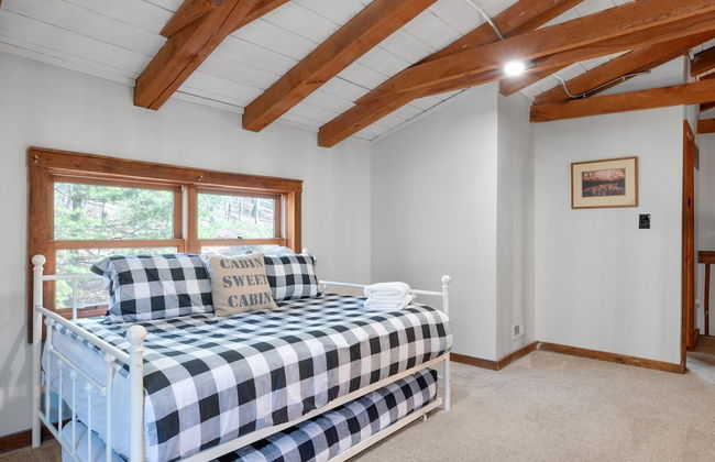 Cabin in the Trees, Hot Tub, Fire Pit - Foto 30