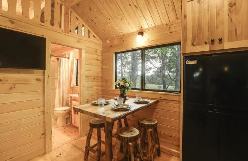 Scenic Deck and Grill Middlebury Center Retreat! - Foto 6