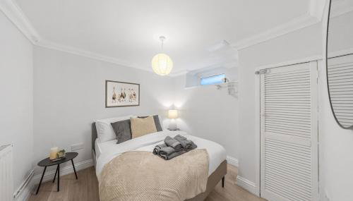 Modern 1BR - 10 Min Walk to Gravesend Station - Foto 4