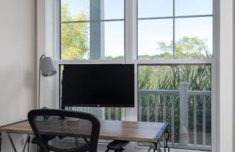 Luxurious Home on Lake Kalamazoo - Foto 35