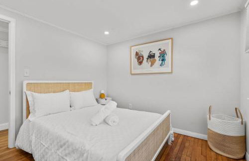 Family Walk to Craigville BeachBright 4BR Coastal Retreat - Foto 31