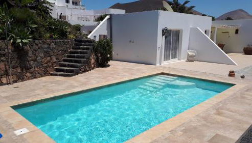 Villa Essence - a unique detached villa with A-C, heated private pool, hottub, gardens, patios and stunning views! - Foto 2