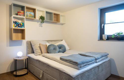 Heimbi-Home No 4 I 2-4 Personen I Familienfreundlich I Garten I Nähe EuropaPark I Parkplatz und E-Ladestation - Foto 7