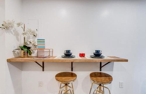 Denver Tiny House Walk to Cafes, Bars, Eateries! - Foto 13