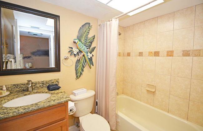 Westwinds Waterfront Resort - Foto 27