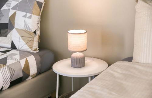 Bright & Chill - Terrasse - À 7 min Gare Massy TGV - Foto 32