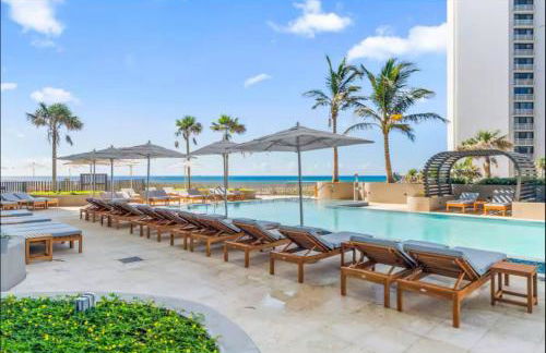 Ocean Front 2BR 2.5BA Lux Condo on Singer Island - Foto 80