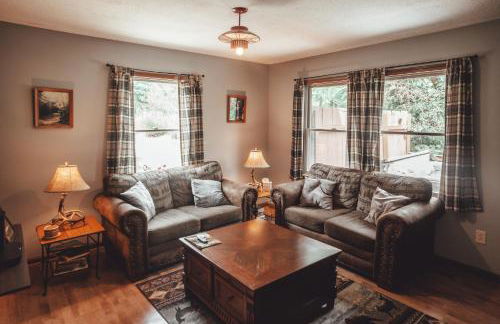 Patriot Cottage at American Heartland Cabins - Photo 17