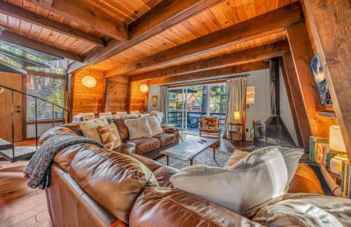 The Haus of Pine A Vintage Tahoe Cabin - Foto 1