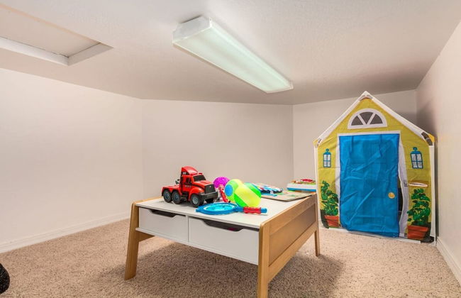 Amberwood Estate w 5 Showers Spa Mtn Views - Photo 16