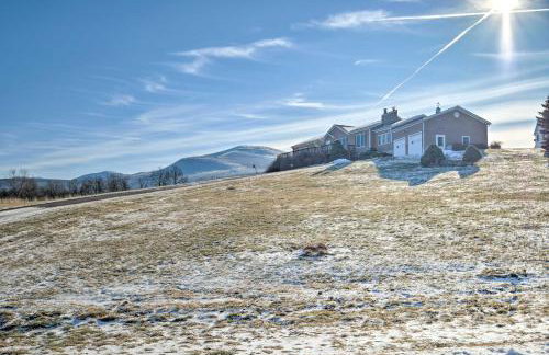 Catskills Mtn Retreat with Panoramic View and Fire Pit - Foto 24