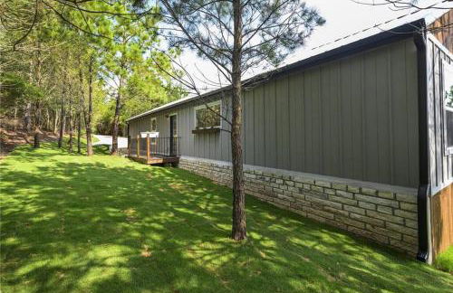 Modern Cabin Nestled in a Pine Forest Near Austin - Foto 100