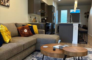 Haven at Greenbridge Close to Airport and Downtown - Foto 6