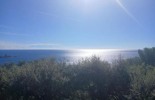 Vacation with exceptional sea views in St Raphaël - Foto 16