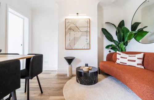 Newly Designed, 2br Apt, 5min from Northwood London Tube Station, NATO HQ, Ideal for Wembley, Warner Studio, Contractors - Foto 28