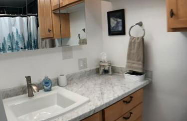 Sporty Mountain & Lake View 3rd Floor Studio - Foto 14