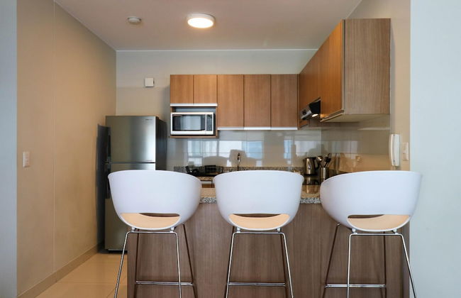 w Lush 2BR w AC Near Kennedy Park in Miraflores - Foto 5