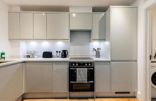 Redland Stay In Bespoke Home 2 of 2 - Foto 11