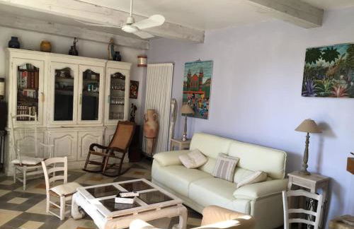 FLC - Large Charming House - Swimming Pool - Foto 43