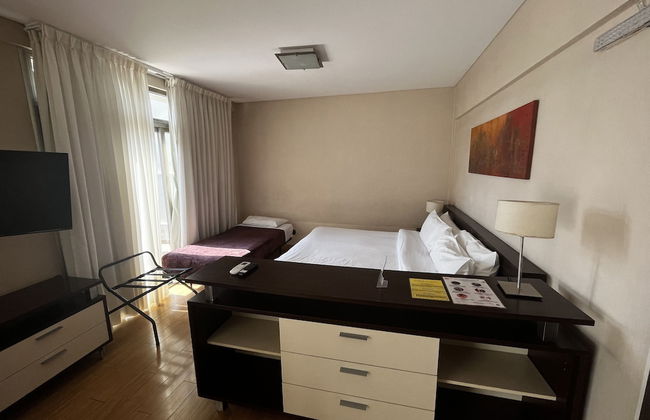 Ayres Apartments Recoleta - Uriburu - Photo 16