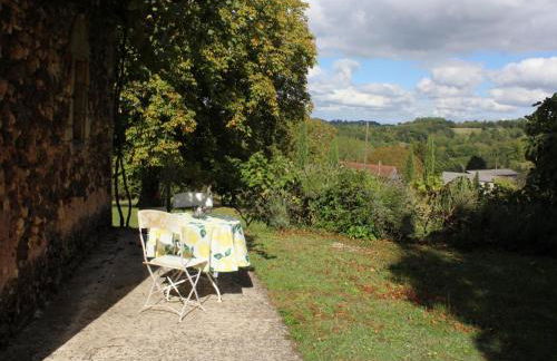 Charmante maison en pierre avec cheminée et animaux acceptés - FR-1-616-165 - Foto 2
