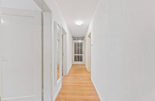 Worker Apartments Oberboihingen near Stuttgart, Nürtingen, Autobahn A8, Parking,Wifi,Smart,Smart TV - Foto 38