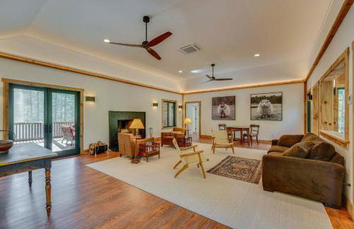 Riverfront Hideaway in Keene Walk to Town! - Foto 4