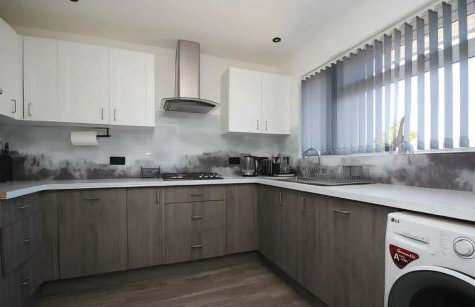 An entire two bed sea side bungalow with lazy spa - Foto 5