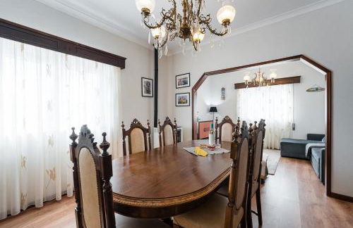 GuestReady - A classic Portuguese-style home - Foto 12