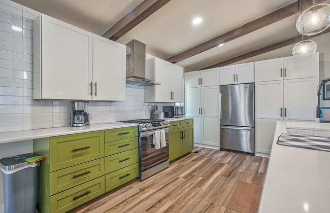 4bdgame Loungehot Tubdog Friendlyclose to AF Academy - Foto 16