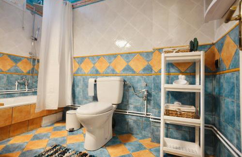 Cozy tricolor 2 bdr apt with gym & parking - Foto 34