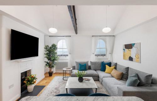 FOX ON THE HOE - Luxury Apartment accommodation - Photo 43