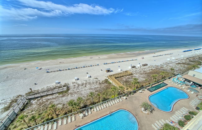 Marvelous Condo with Beachside Pool and Free Poolside WiFi - Unit 0902 by RedAwning - Foto 20