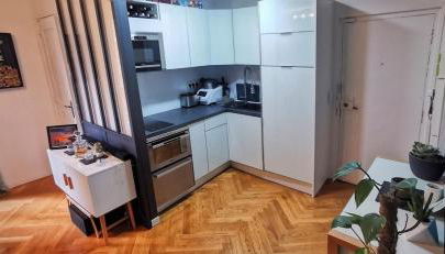 Lovely flat Abbesses center - Paris Montmartre - Foto 4, stove, toaster