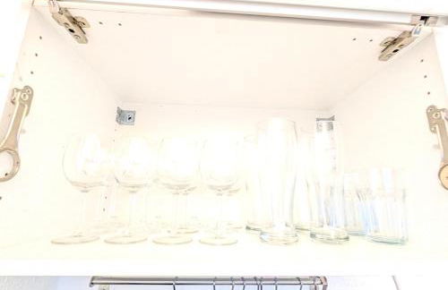 Apartment with AC, full kitchen, self check in, parking, 8 min to SAP campus, Wi Fi - Foto 51