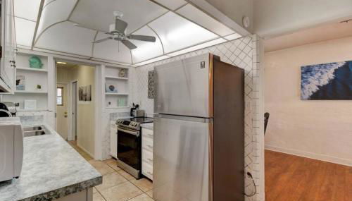 Shark Shack large house minutes to the beach - Foto 4