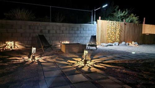 Modern Cabin with Arcade, Foosball Table and Fire Pit in Meadview, Arizona - Foto 4