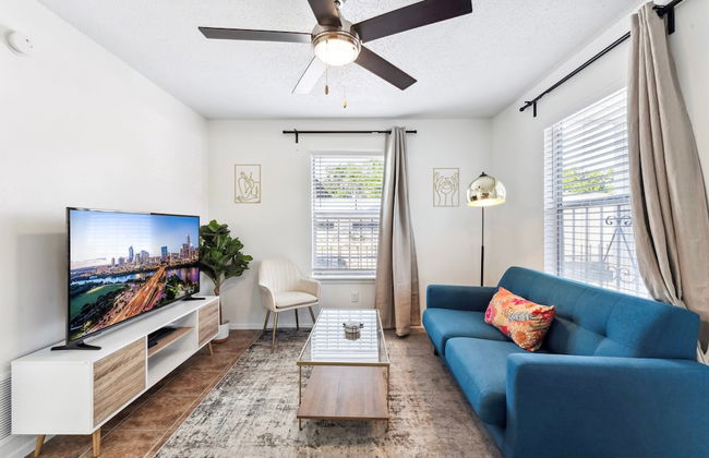 Prime Location Chic 1BR Fast Wifi 7 Min to Downtown - Foto 9