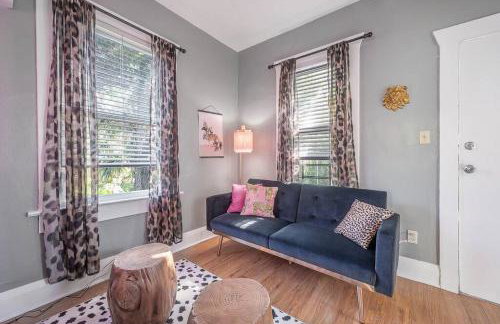 Jungle Themed Apt. Close to Coffee, Food + Shops! - Foto 6