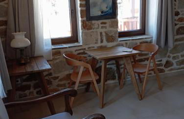 Annousa's House & Studios - Photo 17