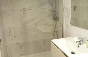 Marynton Boutique - Photo 21