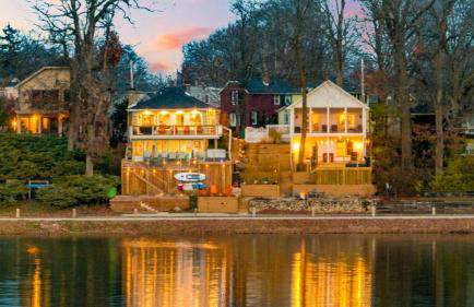 UncleLarry's Lake Place, Sleeps 10 & Hot Tub - Foto 17