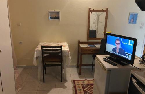 Ion Apartments Messolonghi Single Bed Room Mountain View Loft - Photo 38