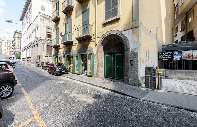 Via Melisurgo 23 in Napoli - Foto 54