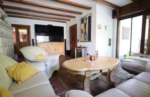 Ferienhaus mit Schwimmbad, Whirlpool & Sauna am Nürburgring - Foto 11