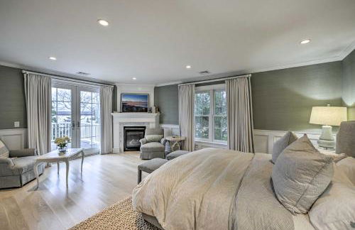 Shelter Island Retreat with Outdoor Pool! - Foto 34