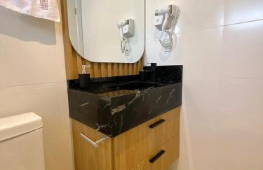 Apê a 450mt Praia da Vila - split, piscina com vista, BBQ e garagem coberta - Photo 7