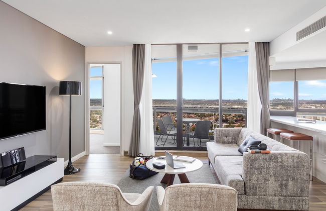 Meriton Suites Church Street, Parramatta - Photo 34