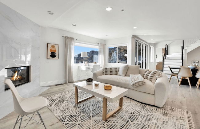 Castlewood by Avantstay Malibu Cliffside + View - Photo 46