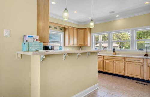 Diving Duck - Waterfront home w Hot tub & Boat dock & King Bed - Foto 26